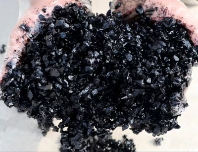 祁东沥青冷补料（沥青砂）的优势特点与施工流程解析